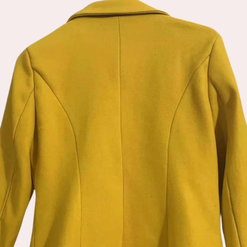 Women’s Double-Breasted Coat - Notch Lapel - Mid-Length - Flap Pockets - Tailored Fit