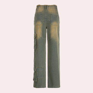 Women's oversized cargo jeans