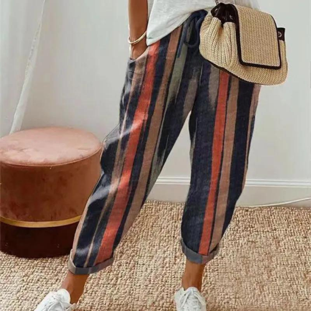 Women's cropped trouser pants