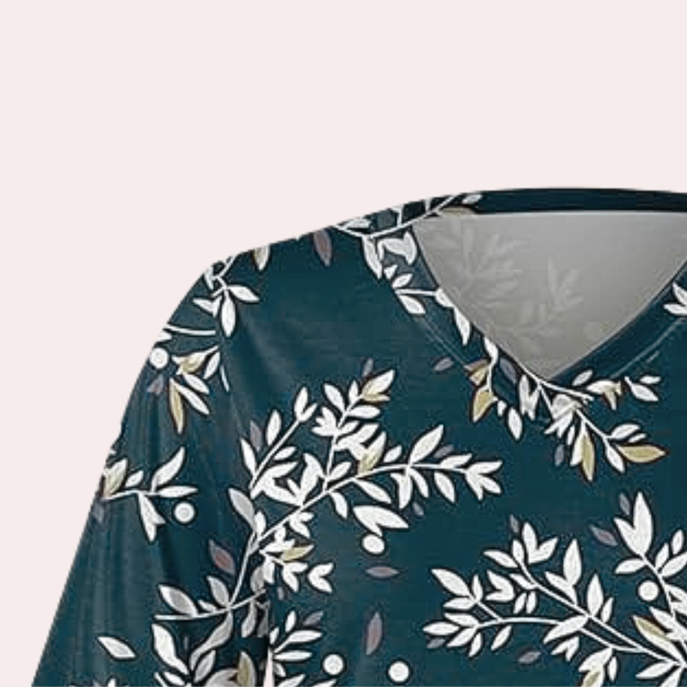 Women's 3d printed v-neck pullover t-shirt