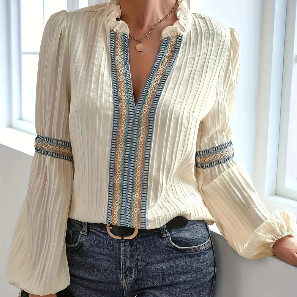 Women's v-neck shirt with lantern sleeves