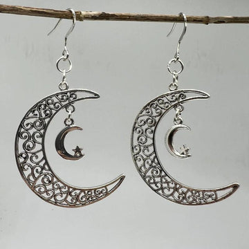 Minimalist lunar design earrings