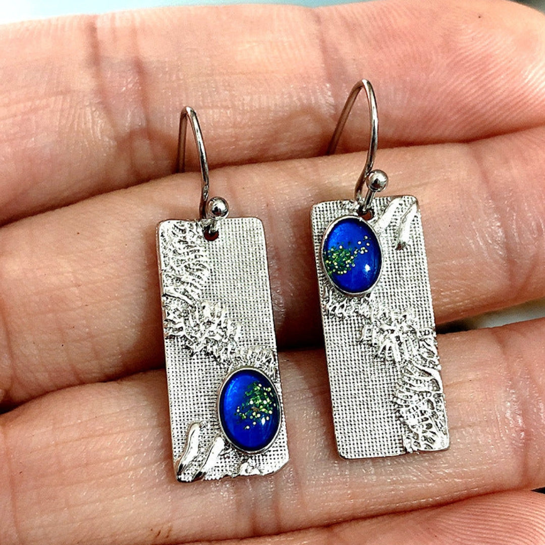 Boho earrings with blue crystal