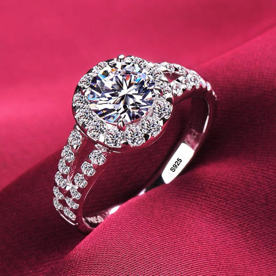 Double ring with crystal and zirconia