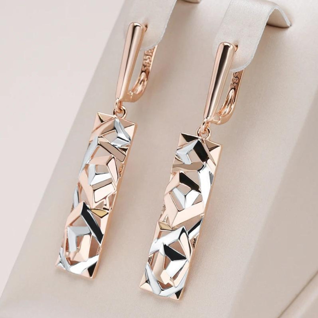 Elegant rectangular pendant earrings