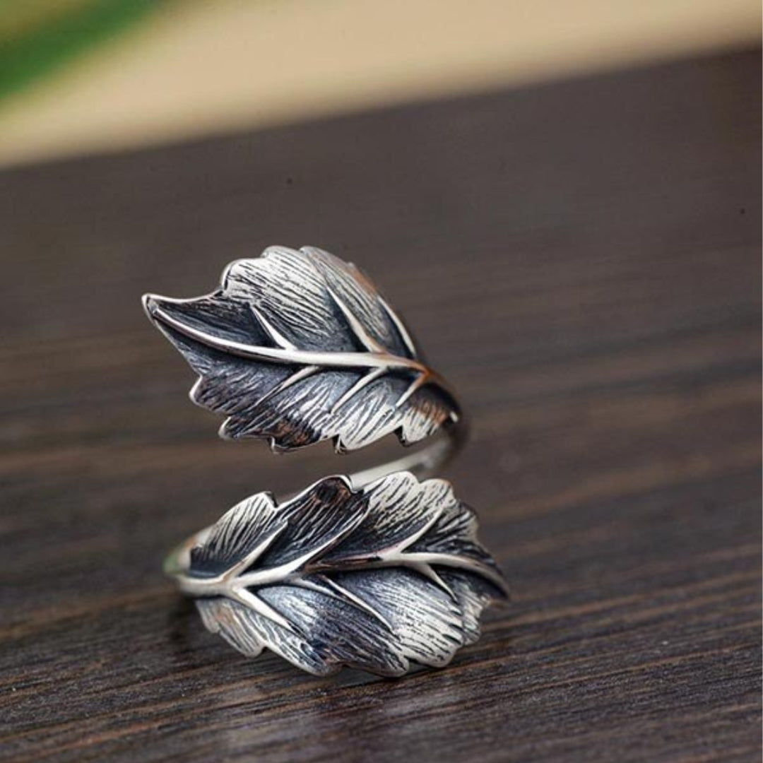 Adjustable silver leaf ring