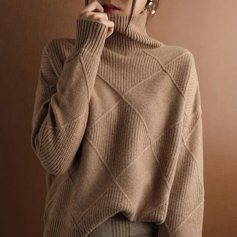 Textured Diamond Lattice Solid Color Pullover Top