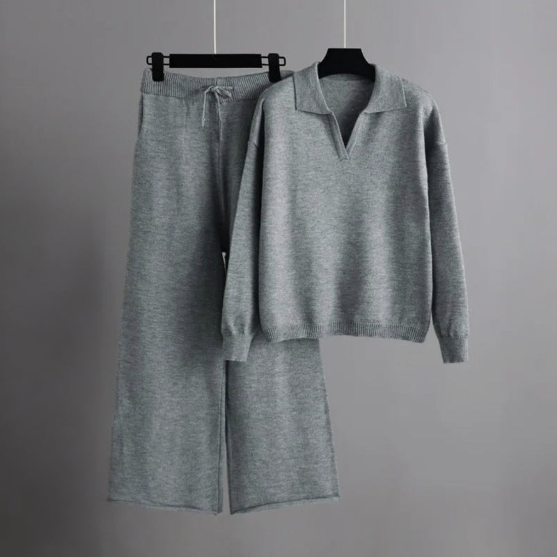 Women's loose knitted roll-neck sweater set with wide-leg pants