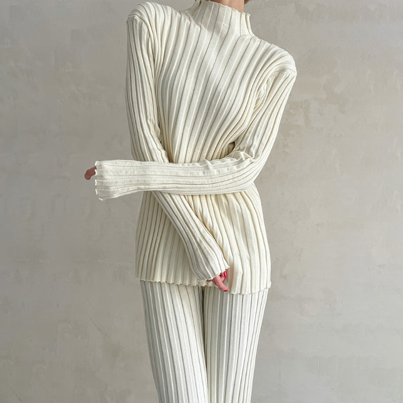 Women knitted bell bottom two-piece sweater set