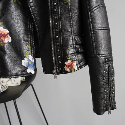 Women's short polyurethane leather jacket