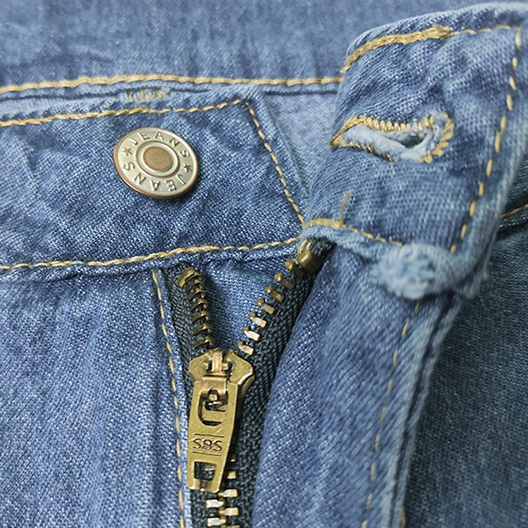 High-waist wide-leg pleated denim jeans for women