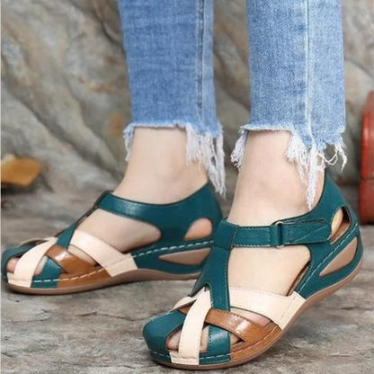 Women's Fashion Sandals - Open-Toe Strappy Design - Comfortable Flat Sole