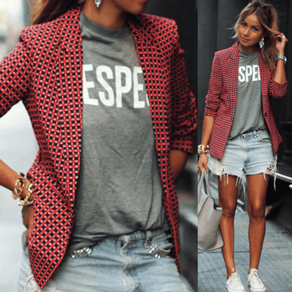 Women's elegant and comfortable blazer