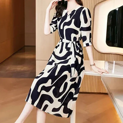 Women's Knee-Length Dress - V-Neck - Three-Quarter Sleeve - Self-Tie Waist Belt