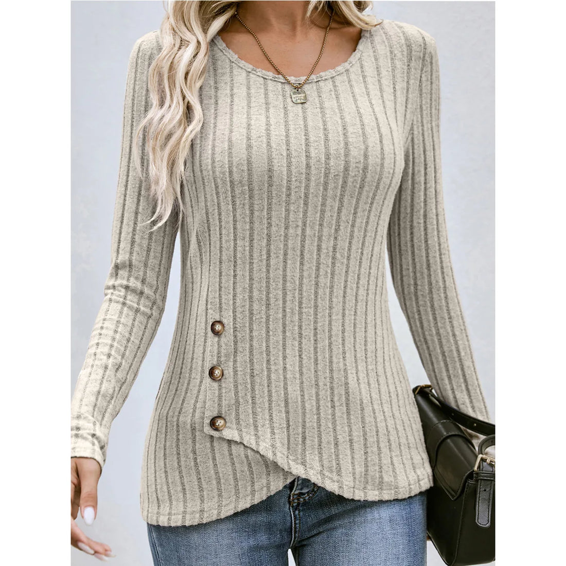 Women's fitted long-sleeve round neck top