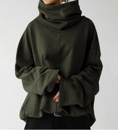 Long Sleeve Turtleneck Sweatshirt with Pockets