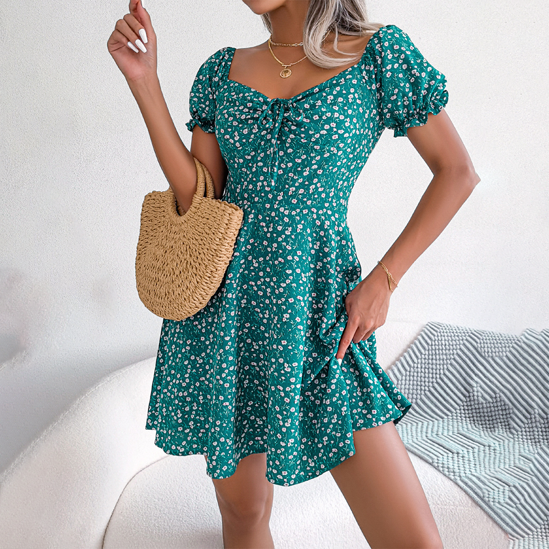 Women's A-Line Mini Dress - Sweetheart Neckline - Puff Sleeves - Floral Print