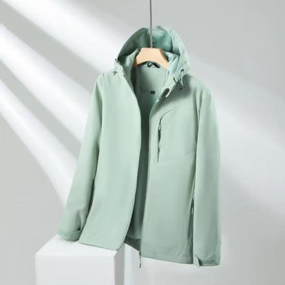 Lightweight hooded jacket with zipper pockets for women