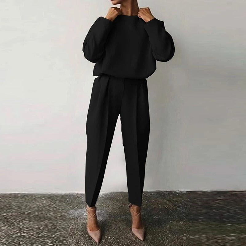 Women’s 2-Piece Suit Set – Relaxed Fit Top with Balloon Sleeves – High-Waisted Tapered Pants
