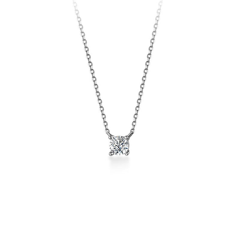 Necklace with zircons