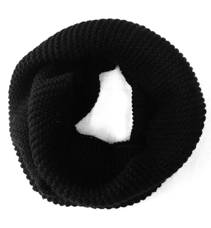 Women's elegant wool round scarf
