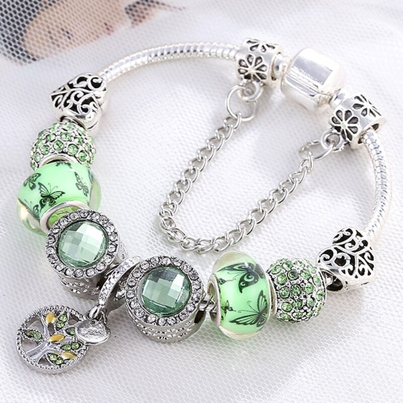 Elegant green crystal bracelet