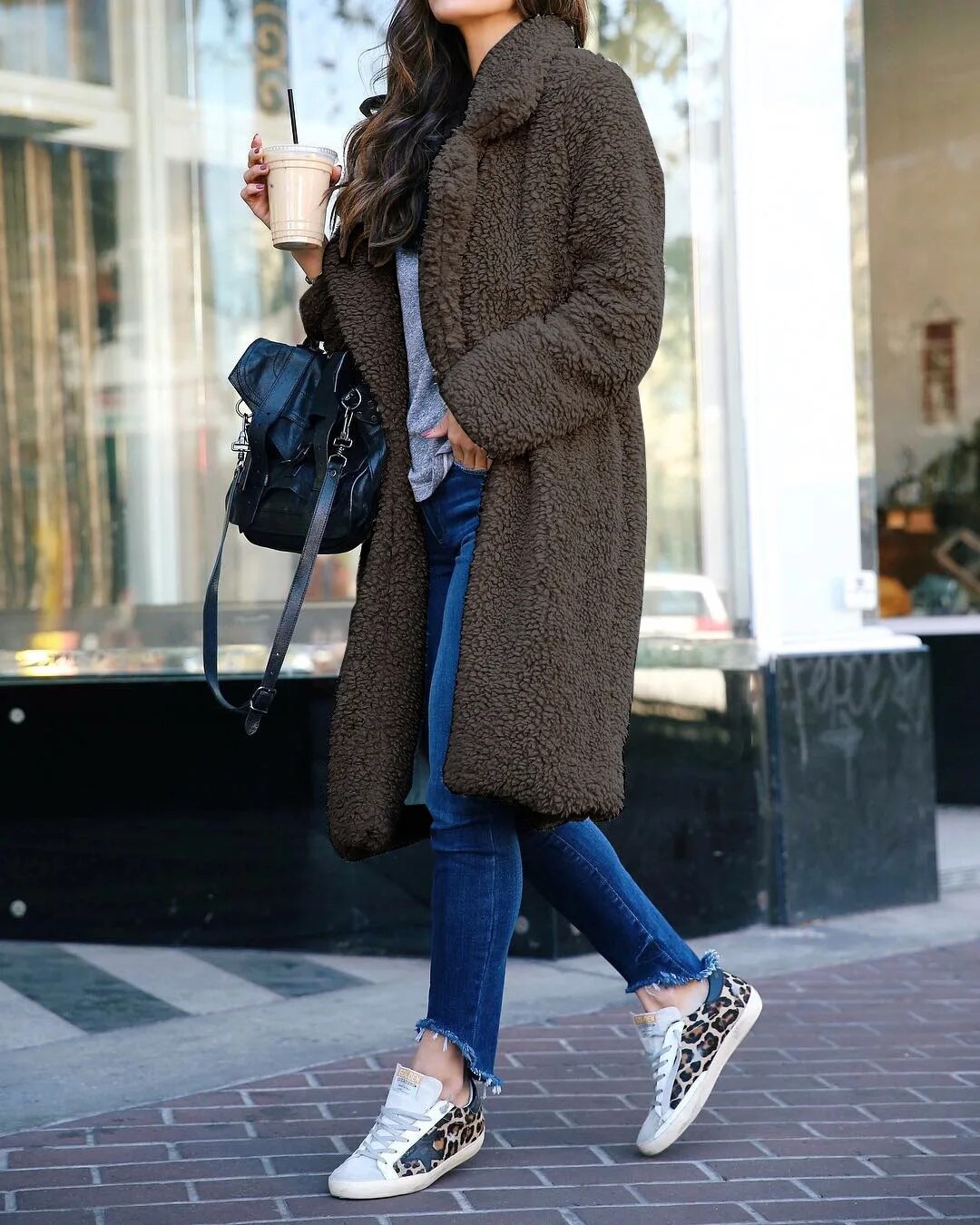 Trendy knee-length coat for women