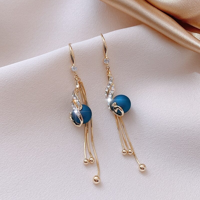 Elegant blue pearl drop earrings