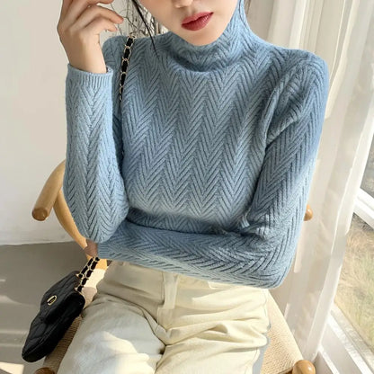 Women’s Pullover Sweater – Wool Knit – Turtleneck – Chevron Pattern – Regular Fit