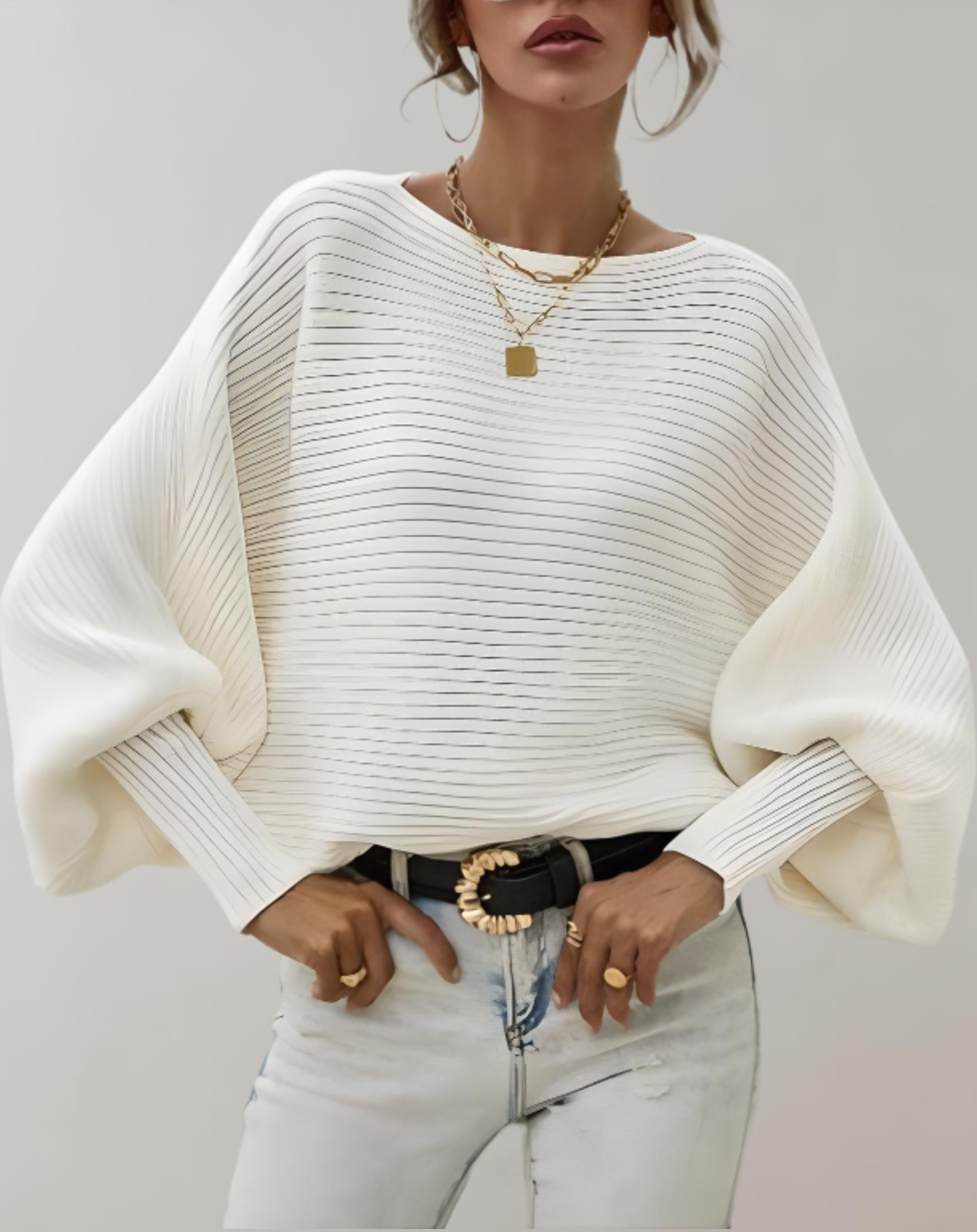 Women’s elegant sweater with puff sleeves