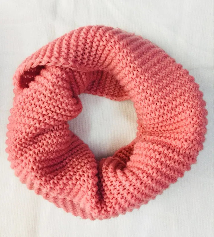 Women's elegant wool round scarf