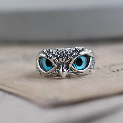 Radiant owl adjustable ring