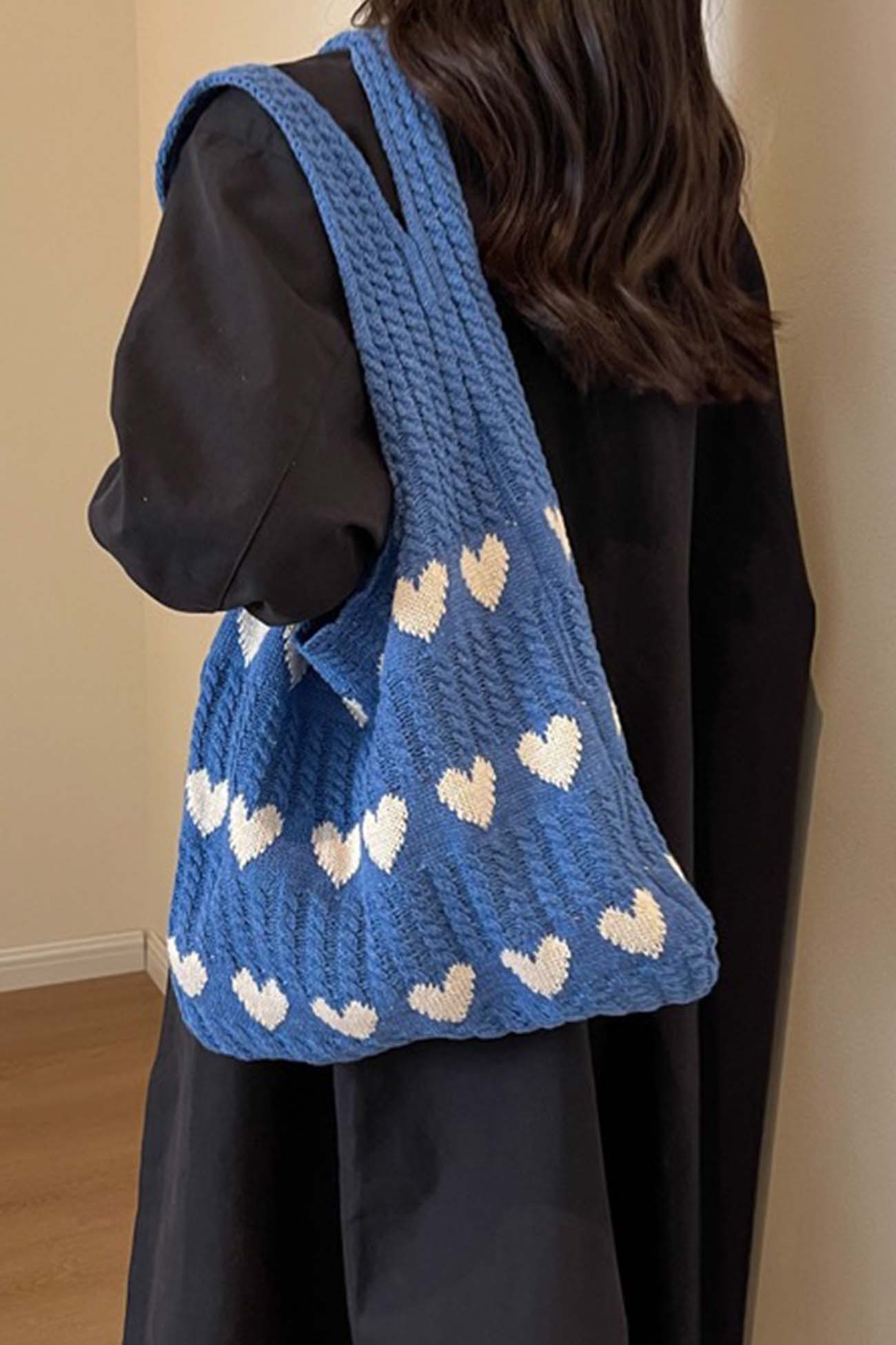 Women's Knitted Tote Bag - Heart Pattern - Handmade Casual Shoulder Bag