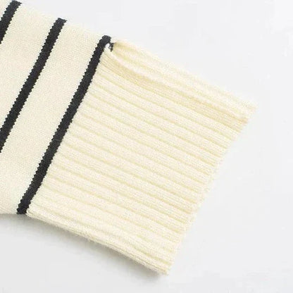 Women's chic knitted sweater