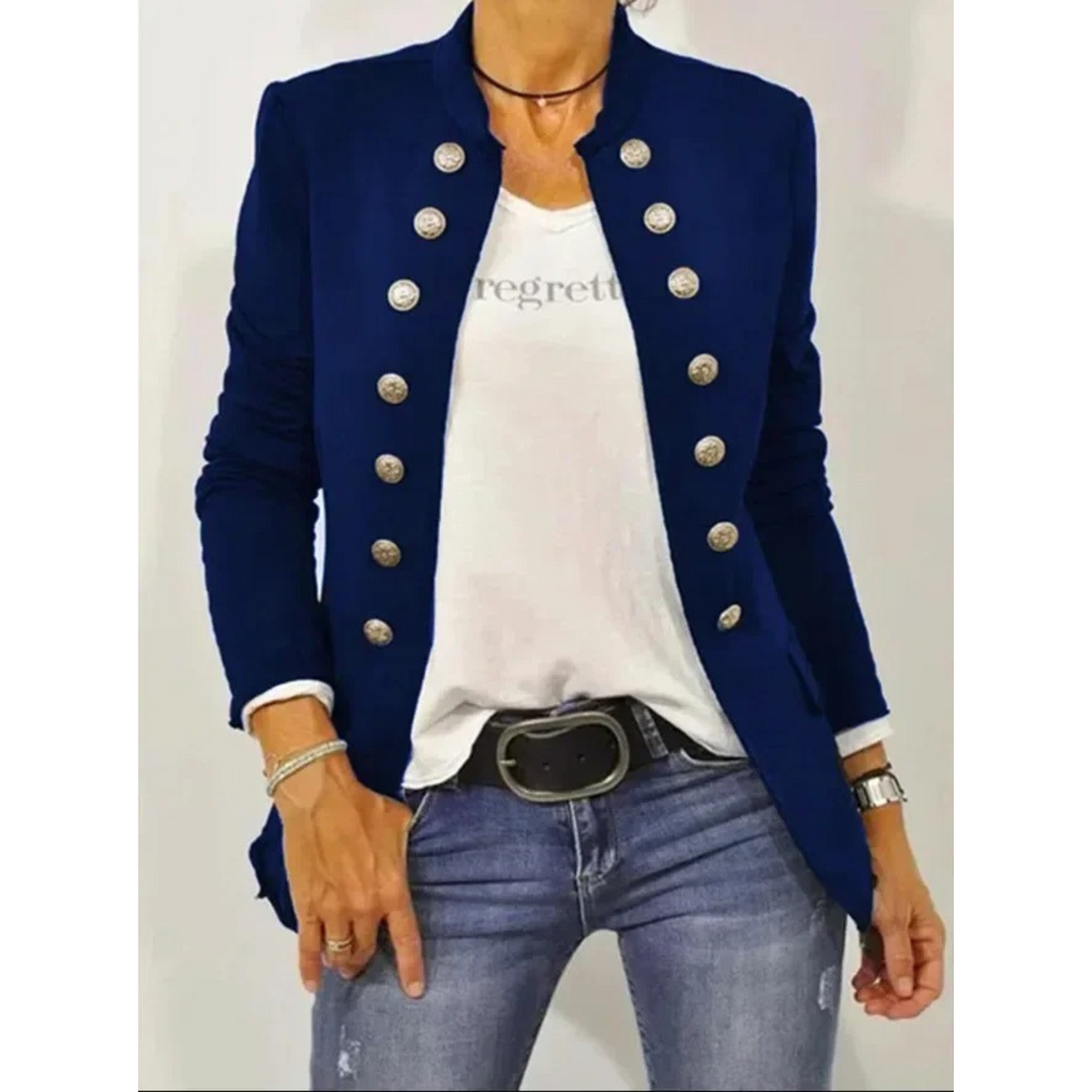 Stella - Buttons on the front and long sleeves blazer