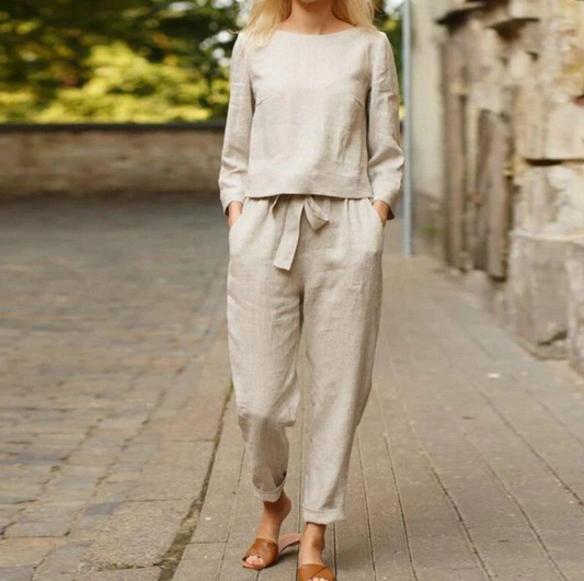 Classic And Fashionable Set