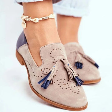 Sienna - two-colored loafers with tassels