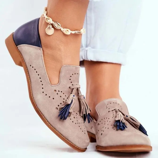 Sienna - two-colored loafers with tassels