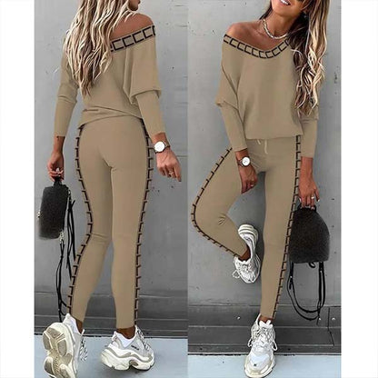 Noreen - Fashionable Women's Set with Blouse and Trousers
