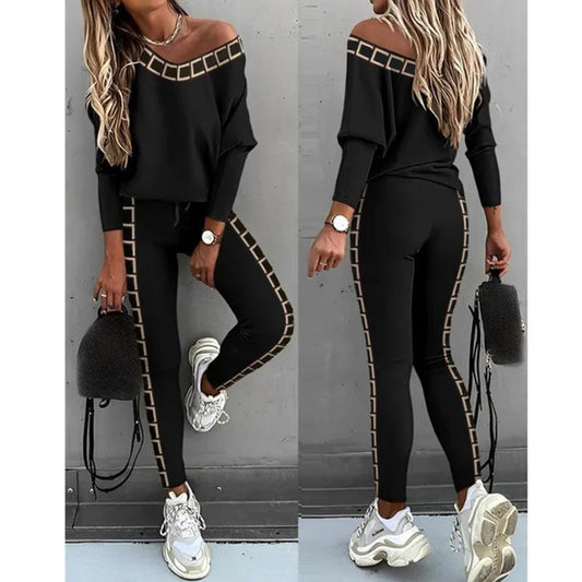 Fashionable Set with Blouse and Trousers