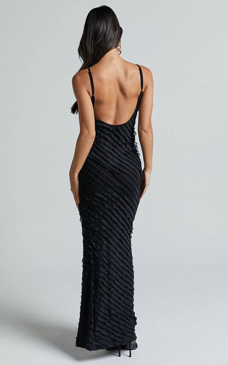 Textured Knit Slim Fit Maxi Dress