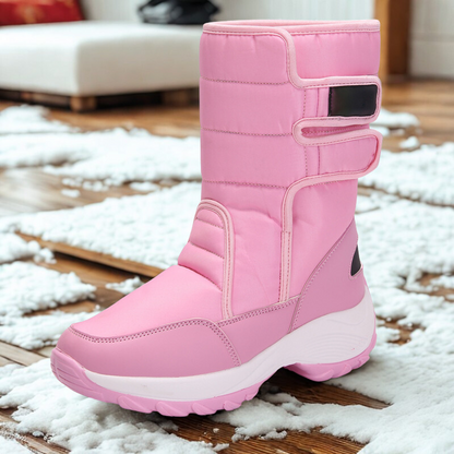 Women’s Snow Boots - Slip-On Design - Insulated Fleece Lining
