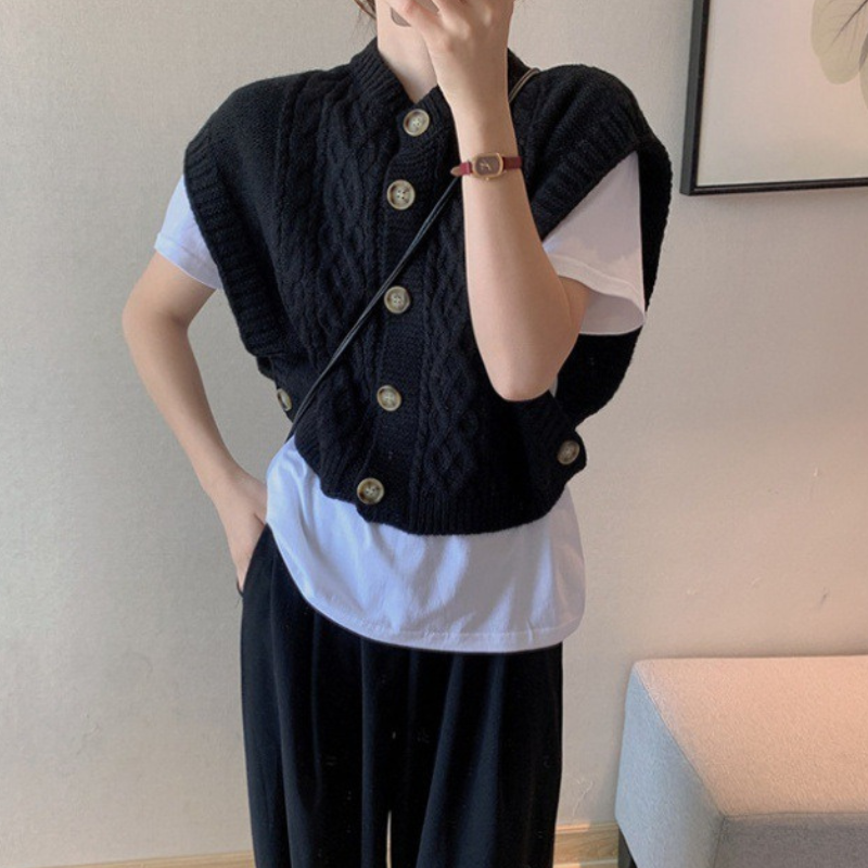 Cable Knit Wool Relaxed Fit Sweater Vest 