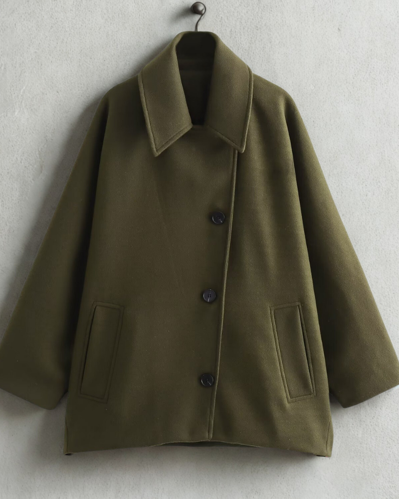 Women’s Coat - Wool Blend - Loose Fit - Short Length - Notched Lapel Collar