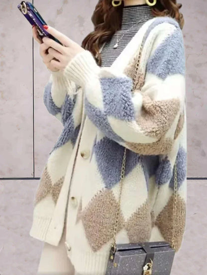 Women’s Oversized Cardigan - Argyle Knit - Button Front - Relaxed Fit - Long Sleeve