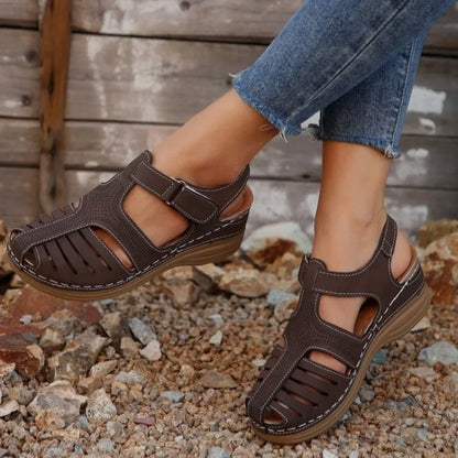 Women's Casual Sandals - Closed Toe - Adjustable Strap - Breathable Design
