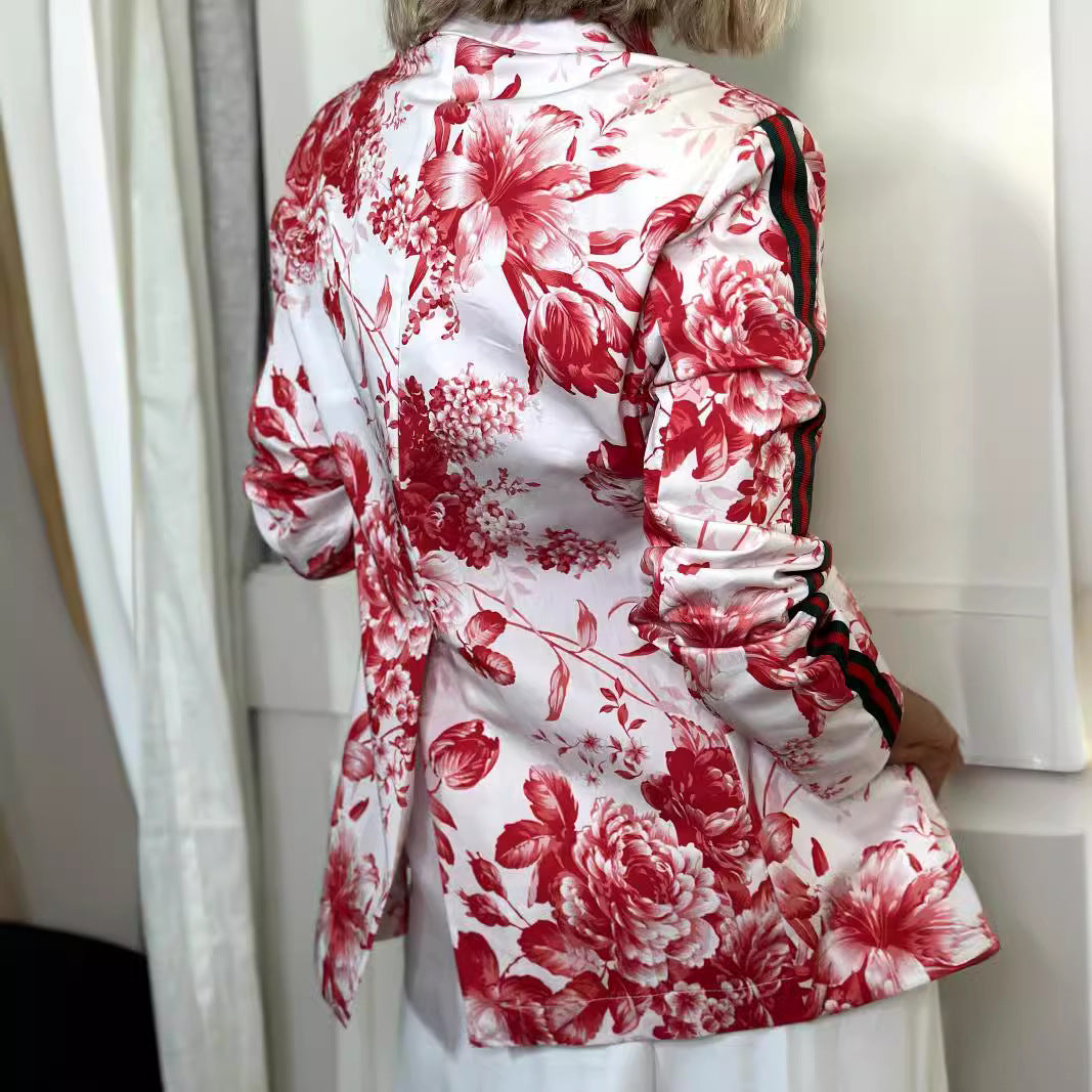 Women's red floral print button lapel small coat