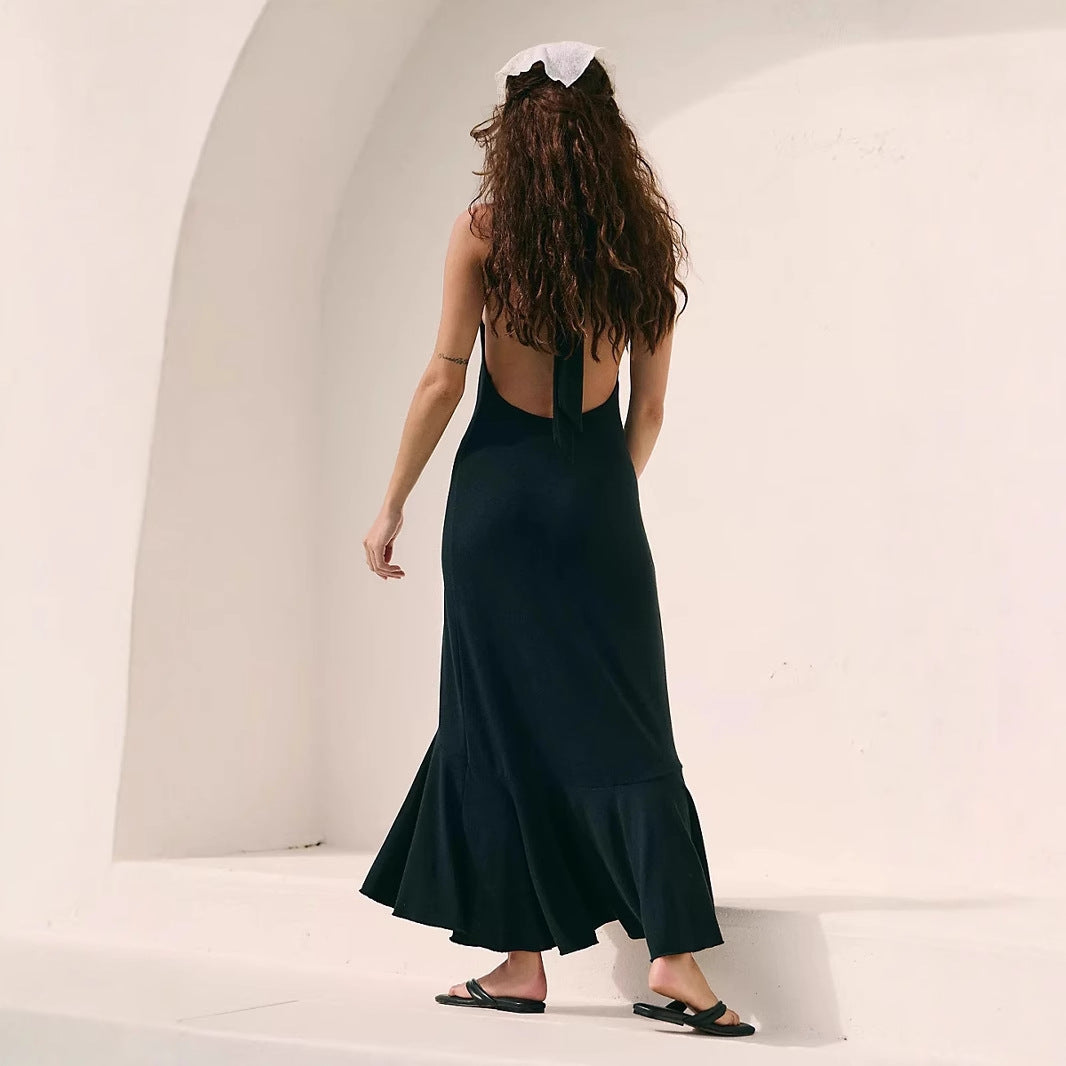 Flowy Lightweight Pleated Halter Maxi Dress