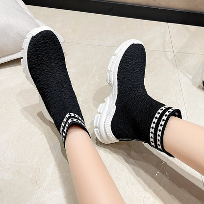 Women's Fashionable Sneaker Socks - Chunky Sole - Geometric Pattern