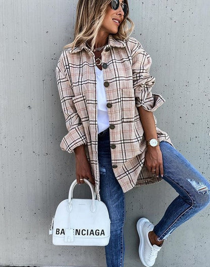 Women’s Jacket – Oversized Fit – Wool-Like Texture – Plaid – Button Front – Mid-Length